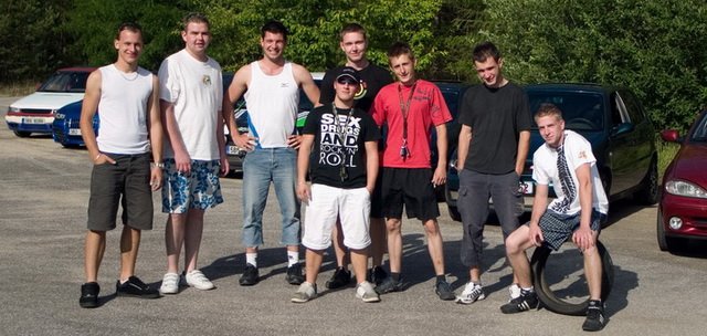 Členové (2009) Členové (2009)